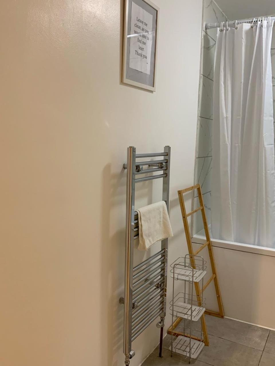 ロンドンCobbold Court Share Flatアパートメント エクステリア 写真